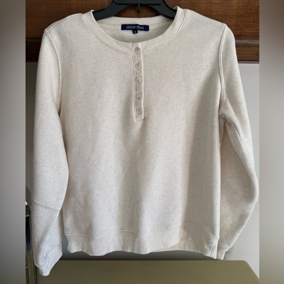 Henley Sweatshirt - Small - Picture 2 of 6